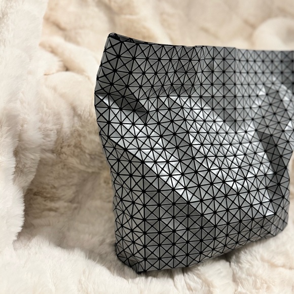 Bao Bao Issey Miyake Metallic Prism Clutch - Picture 4 of 11